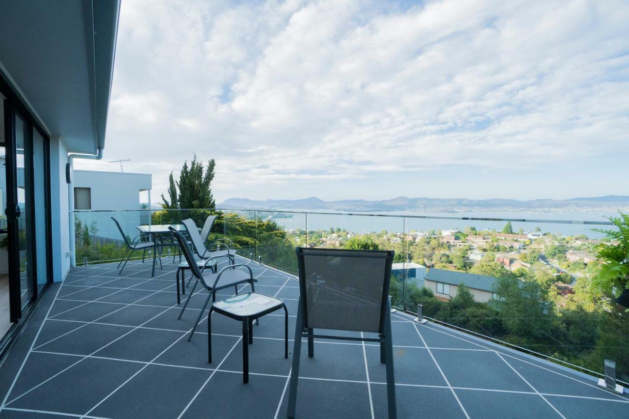 Amazing Sea Views Luxury Guest House Hobart Exterior photo